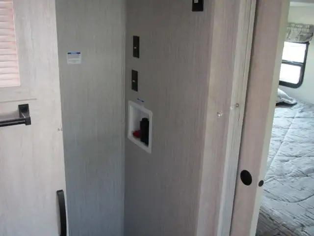 2023 SIERRA 391 FLRB-NEW LOADED FRONT LIVING-ON SALE $99,999!  in Travel Trailers & Campers in Ottawa - Image 34