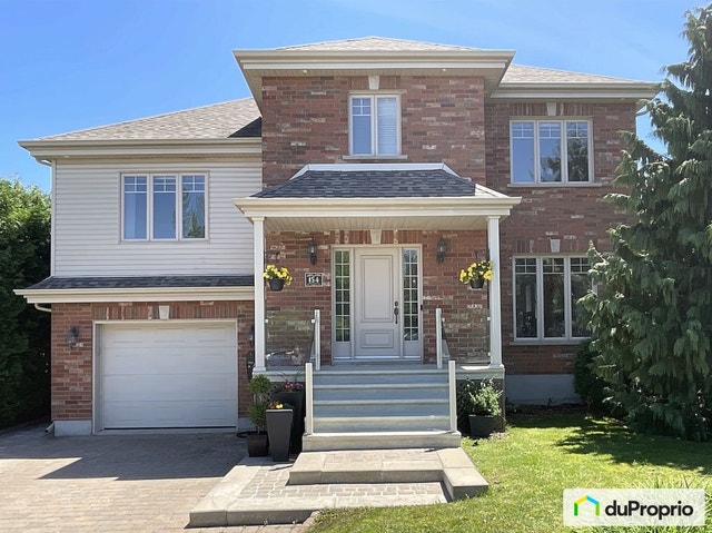 $935,000 - 2 Storey for sale in St-Jean-sur-Richelieu (St-Luc) — photo 2