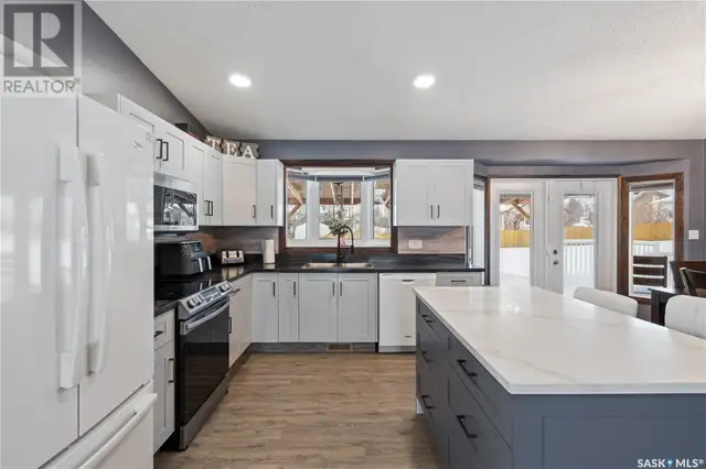 209 1st STREET W Pierceland, Saskatchewan in Houses for Sale in Meadow Lake - Image 7