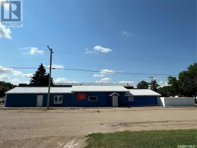 Well-established Chinese restaurant business for sale in Bethune. Owner finished a brand new additio...