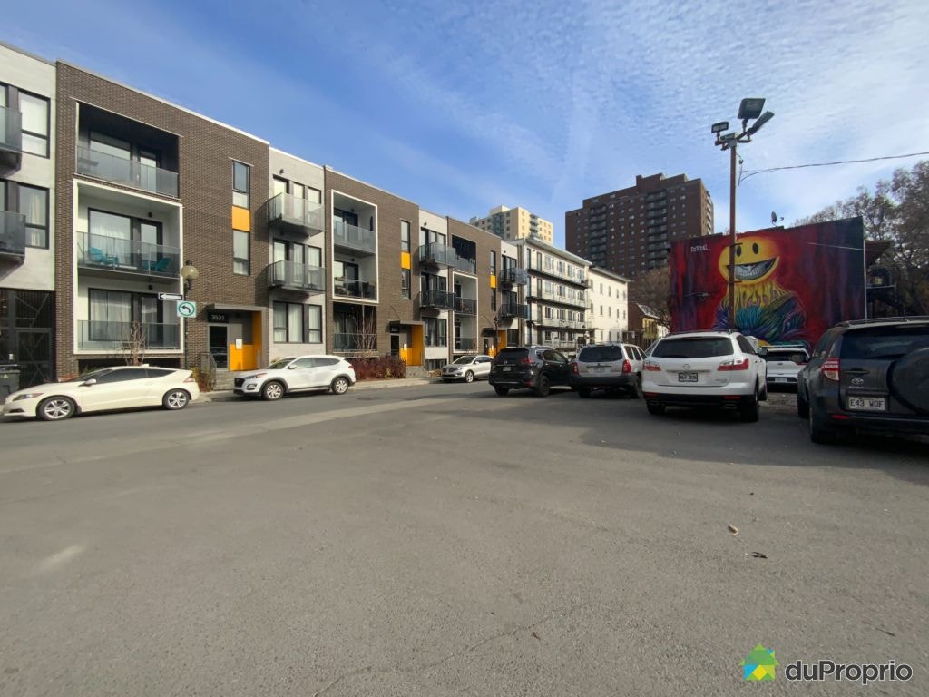 $342,500 - Condominium for sale in Le Plateau-Mont-Royal — photo 1