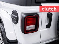 NO ACCIDENTS / CLEAN CARFAX / 1 OWNER / Touchscreen Display, GPS Navigation, Cruise Control and more... (image 9)