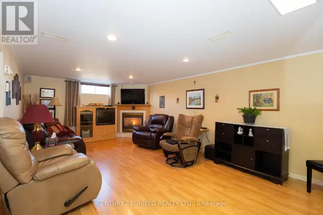 247 15TH ST. W STREET Cornwall, Ontario in Houses for Sale in Cornwall - Image 27
