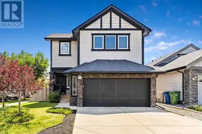 OPEN HOUSE: July 19 & 20, 11:00am - 2:00pm | Welcome to 1363 Kings Heights Road — a BEAUTIFULLY MAIN...