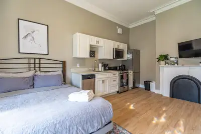 Avail September 1st - Bachelor Apartment in South End Halifax