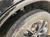 This Dodge Durango boasts a Regular Unleaded V-6 3.6 L/220 engine powering this Automatic transmissi... (image 9)