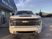 2021 Chevrolet Silverado 2500 High Country Duramax Diesel Crew Cab 4x4 for sale at Pacific Motors ne... (image 1)