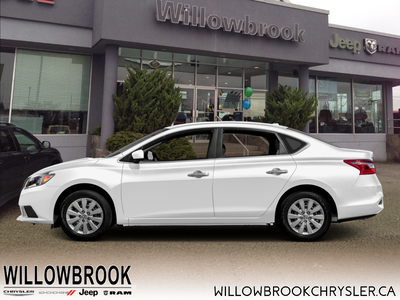 Bluetooth, Heated Seats, Rear View Camera, Air Conditioning, Power Windows! Who says a compact car h...