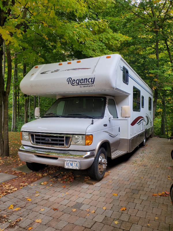 28 ft Regency TRPLE E MOTORHOME RVs & Motorhomes Kitchener