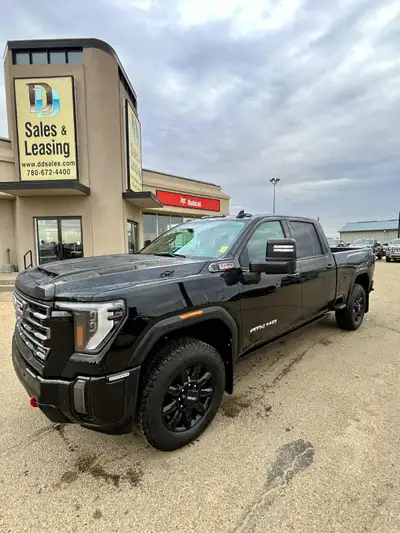 Call or Text Dan at (587-590-7984) Excellent condition 2024 GMC Sierra 2500HD AT4 for sale! Beautifu...