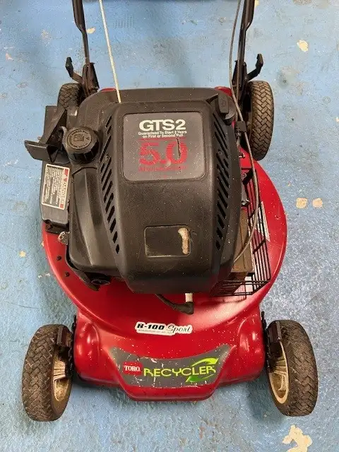 TONDEUSE USAGÉE DIFFÉRENDS MODÈLES in Lawnmowers & Leaf Blowers in Laval / North Shore - Image 4