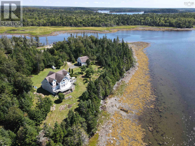 98 Roberts Island Drive Roberts Island, Nova Scotia in Houses for Sale in Yarmouth