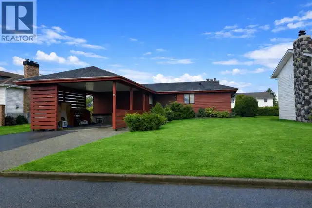 8 MELDRUM STREET Kitimat, British Columbia in Houses for Sale in Kitimat - Image 2