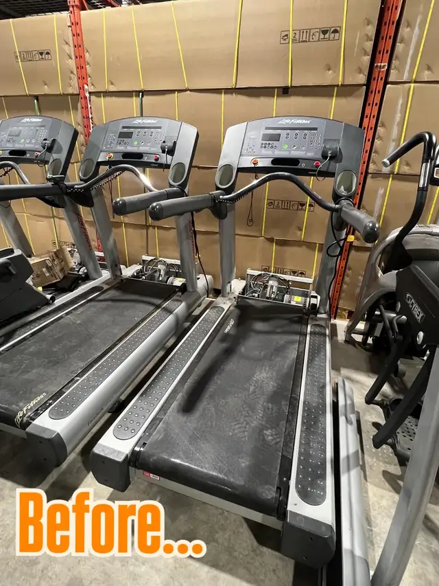 Life Fitness Treadmill - Integrity CLST (Serviced W/ Warranty) in Exercise Equipment in City of Toronto - Image 3