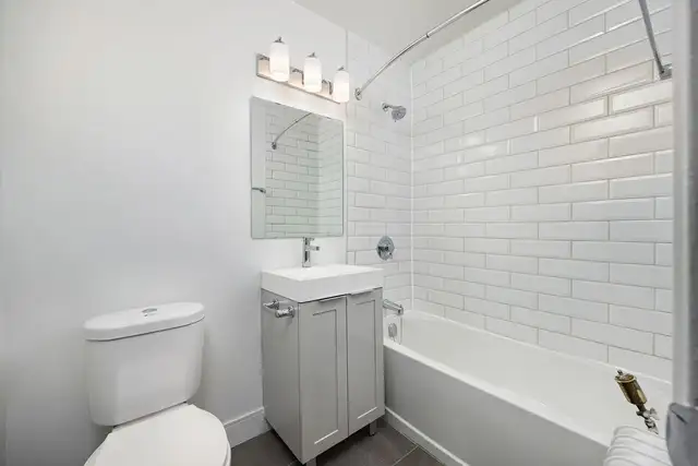 2 Bedroom Apartment for Rent - 877 Kennedy Road in Long Term Rentals in City of Toronto - Image 6