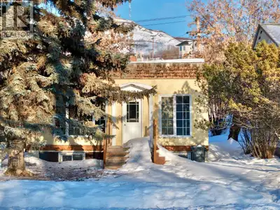 Welcome to this charming and efficiently laid-out home that proves great things truly come in smalle...