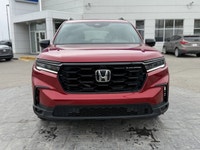 Crowfoot Hyundai, AMVIC Licensed Dealer Mileage 7,633 km History: No accidents, One Owner Elevate yo... (image 1)