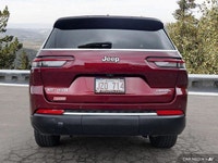 Welcome to Moncton Chrysler Jeep Dodge. Recent Arrival! 2021 Jeep Grand Cherokee L Limited 3.6L V6 2... (image 4)