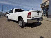 This Ram 3500 boasts a Intercooled Turbo Diesel I-6 6.7 L/408 engine powering this Automatic transmi... (image 3)