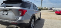 Engine: 4 Cylinder Engine 2.3L L/100Km City: 11.7 L/100Km Hwy: 8.6 Safety Equipment ABS And Drivelin... (image 8)