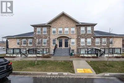Great Opportunity for First-Time Buyers, Downsizers, or Investors! Bright, Open Concept, 6 years new...
