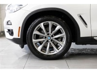 Sunroof, Leather Seats, Heated Seats, Apple CarPlay, Navigation, Power Liftgate, HUD, Heated Steerin... (image 3)