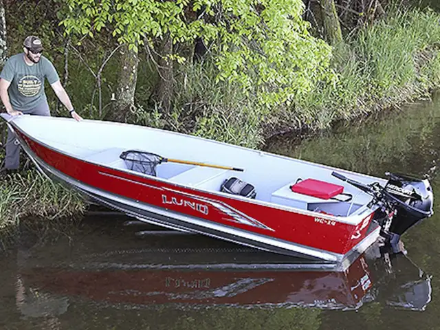 2025 Lund WC-14 Tiller in Powerboats & Motorboats in Trenton - Image 2