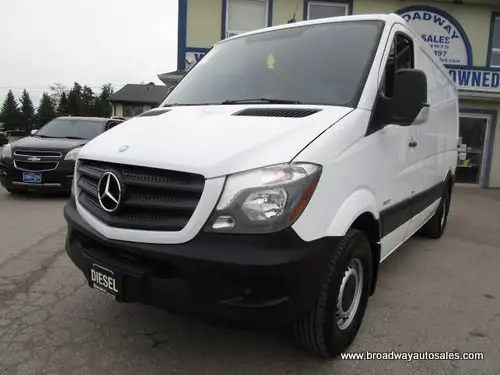 2015 Mercedes-Benz Sprinter 3/4 TON CARGO-MOVING 3 PASSENGER 3.0 in Cars & Trucks in Markham / York Region - Image 19