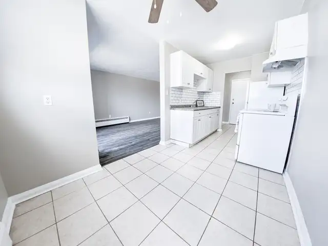 ALL INCLUSIVE - Silverbirch Apts 1BR in Waterloo in Long Term Rentals in Kitchener / Waterloo - Image 6