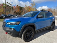 2019 JEEP CHEROKEE TRAILHAWK ELITE EDITION 4X4 FULLY LOADED ABSOLUTELY GORGEOUS ONLY $148.04 BI WEEK... (image 1)