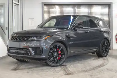 Land Rover Range Rover Sport P400 HST 2021: - Extérieur métallisé gris CARPATHIAN avec intérieur en...