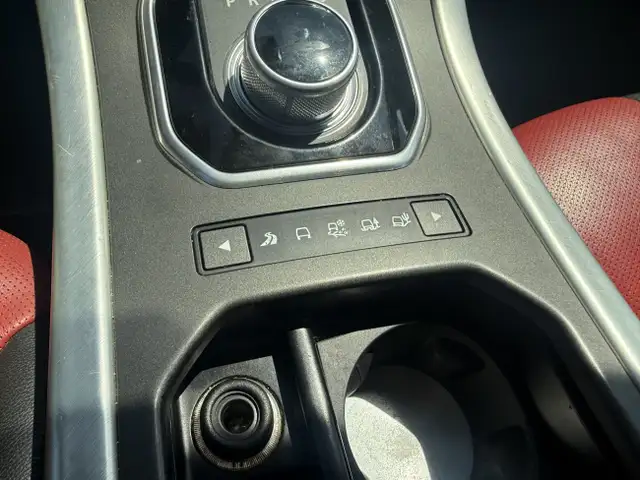 2014 Land Rover Range Rover Evoque Dynamic in Cars & Trucks in Lethbridge - Image 16