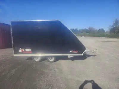 Remorque double avec essieux double en aluminium avec caméra