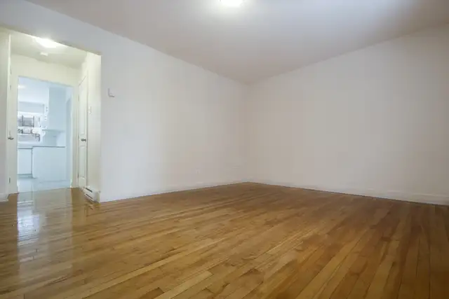 Rosemont Petite-Patrie rue Masson -- 3 ½ Rénové in Long Term Rentals in City of Montréal - Image 6