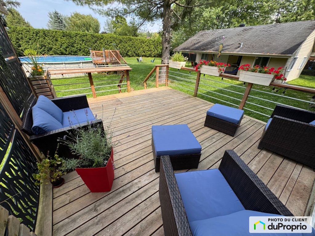 $1,030,000 - 2 Storey for sale in Carignan — photo 1