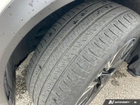 The advertised vehicle price is based on a promotional finance offer. Customers who purchase the veh... (image 9)