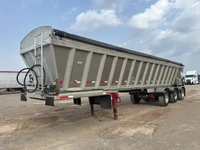 2010 RAGLAN 40ft Live Bottom Tri axle Belt Trailer Air Ride Suspension 72 in Side Walls Aluminum Bod...