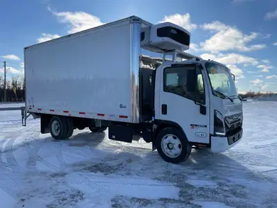 2025 Isuzu NRR DIESEL Refrigerated truck -176`" Wheelbase - 5.2L 4cyl turbo diesel engine - 25,500lb...