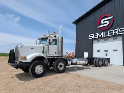 1 Owner 2014 Peterbilt 367 High hood Tandem Steer KMS 307,653 HRS 10,248 Engine: Cummins ISX 600HP T...