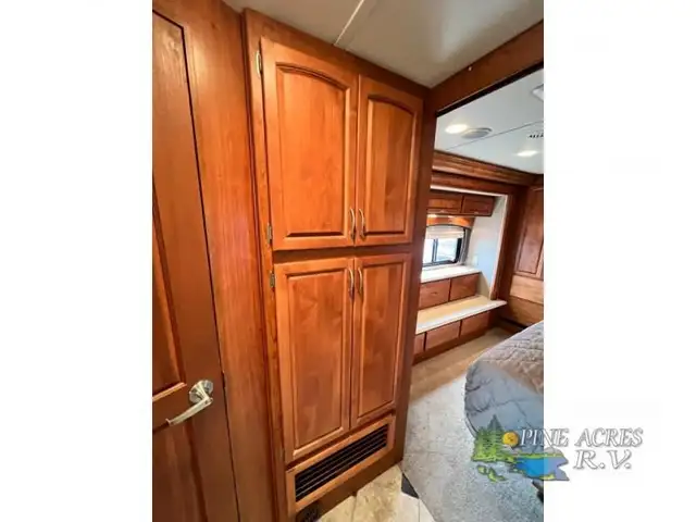 2009 Holiday Rambler Endeavor 41 PDQ 062,221 Miles in RVs & Motorhomes in Moncton - Image 52