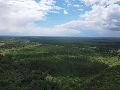 R17//Sprague/Private 160 Acres: Perfect for hunters and outdoor enthusiasts. This property offers a...