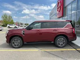 2025 Nissan Armada Platinum DEMO