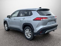 This Toyota Corolla Cross boasts a Regular Unleaded I-4 2.0 L/121 engine powering this Variable tran... (image 8)