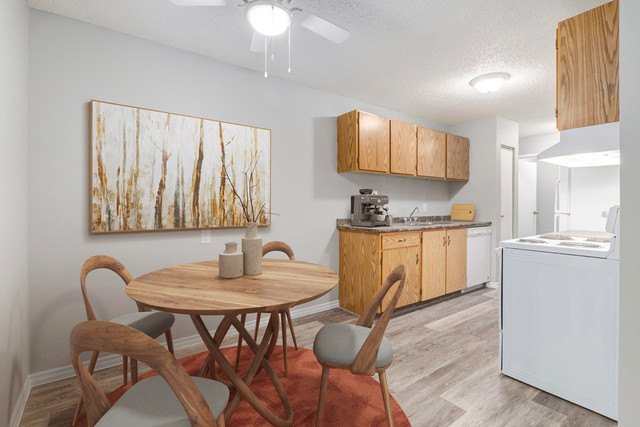 Affordable Apartments for Rent - Lakewood Manor - Apartment for  in Long Term Rentals in Saskatoon - Image 3