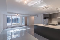 Renovated Akelius one bedroom apartment for rent. Located near Marie-Anne in the Plateau Mont-Royal... (image 3)