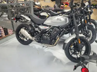 As per our “no hold policy” our inventory can vary from what is advertised. Please call us to confir...