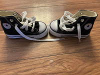 Brand New Infant Size 4 Converse Chuck Taylor All Star Sneakers