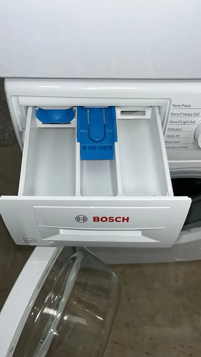 Bosch 24” Stackable Washer And Dryer Tested  30-Day Warranty in Washers & Dryers in Kitchener / Waterloo - Image 9