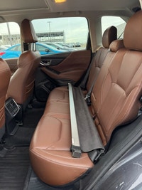 2021 Subaru Forester — No Reported Accidents | One Owner | 78,271 km Air conditioning, leather steer... (image 8)