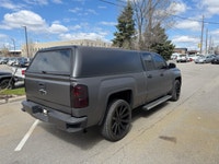 All vehicles come with a full vehicle History Report, ask to see it! T2015 GMC 1500 four-door featur... (image 7)